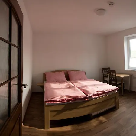Guest house U Sklepu 3*