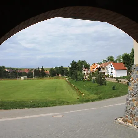 Konukevi U Sklepu